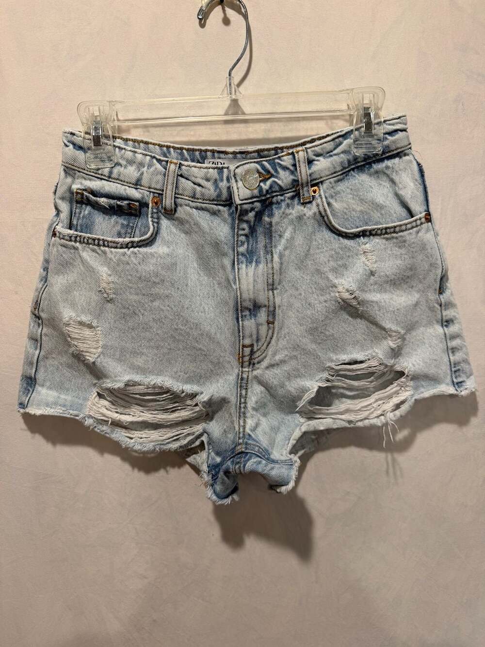 Zara Distressed Light Wash Denim Shorts Size USA 6